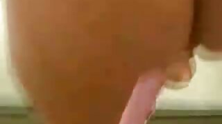 وقحة على مقود سكيسس اجنبي مترجم مظللة بشدة بواسطة بي بي سي